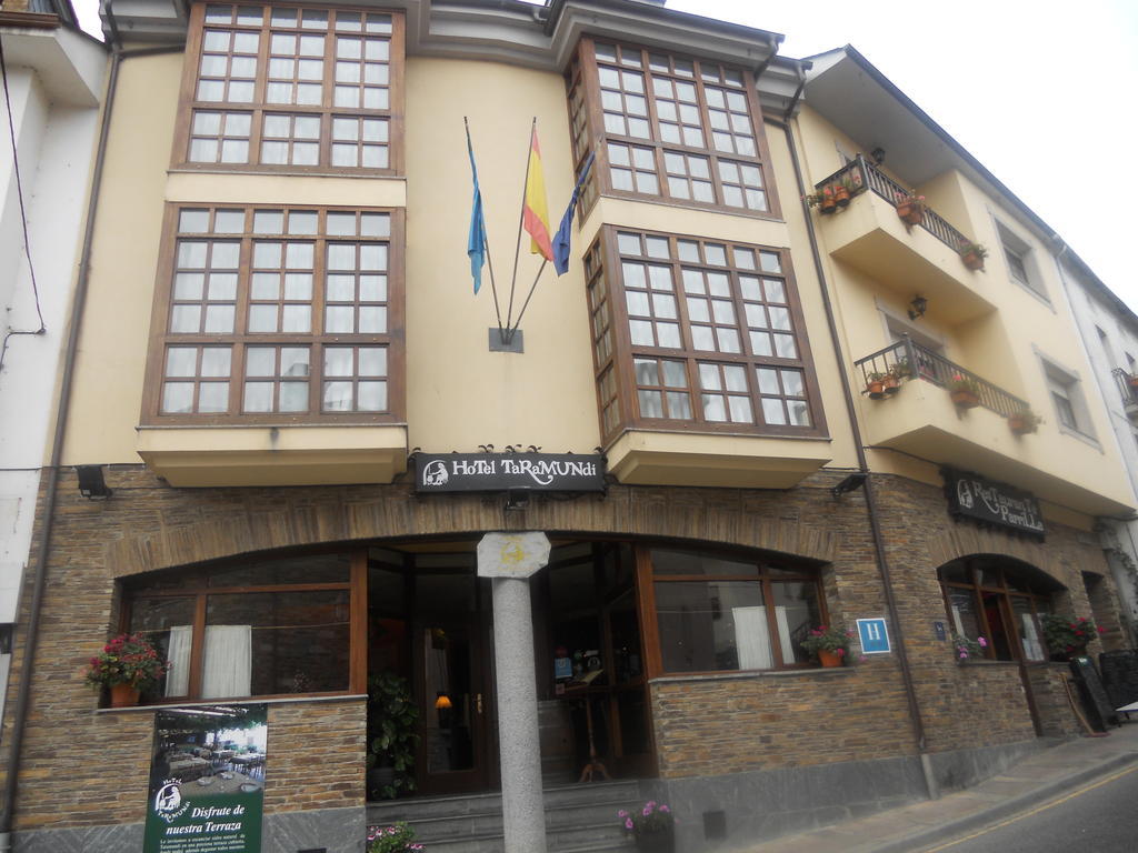 Hotel Тарамунди Экстерьер фото